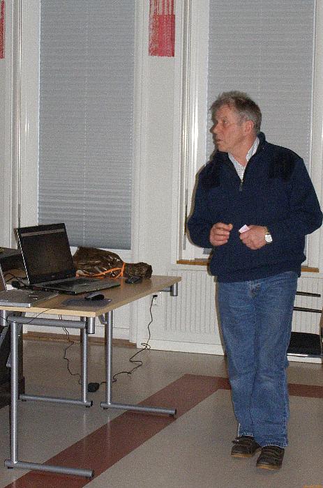 P2240954-t-tt.jpg - 5600 Bytes